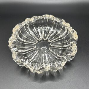 Elegant Clear Glass Ashtray